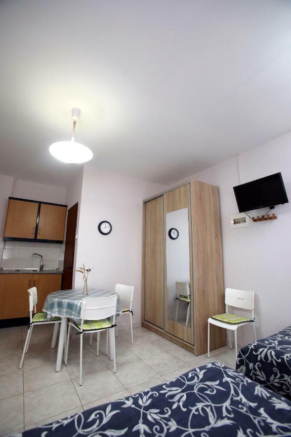 Pavlidis Apartment Siviri Exterior photo